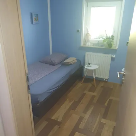 Sanja Near To Ljubljana * Preserje pri Radomljah